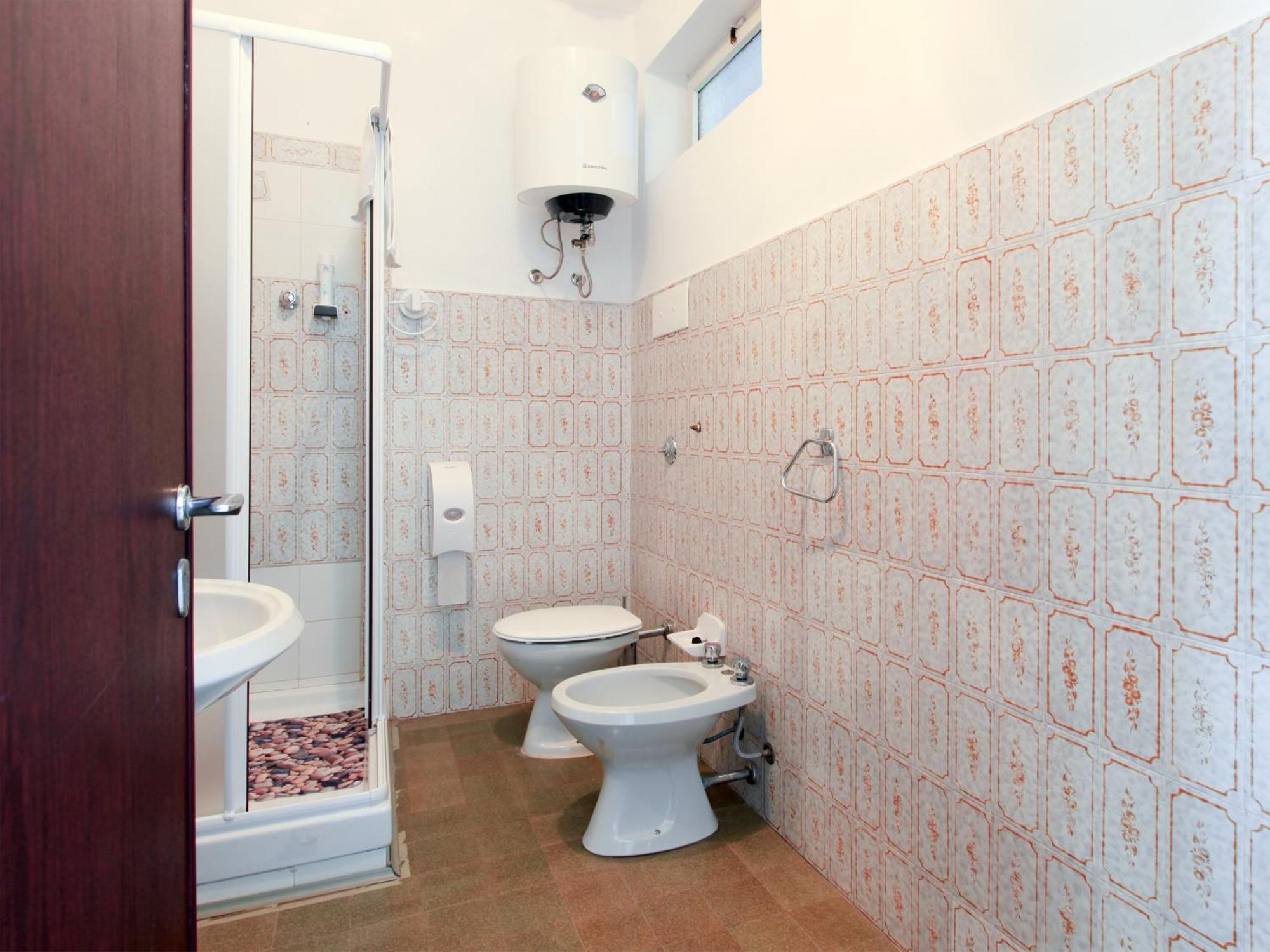 Hotel Funivia Laveno-Mombello Oda fotoğraf