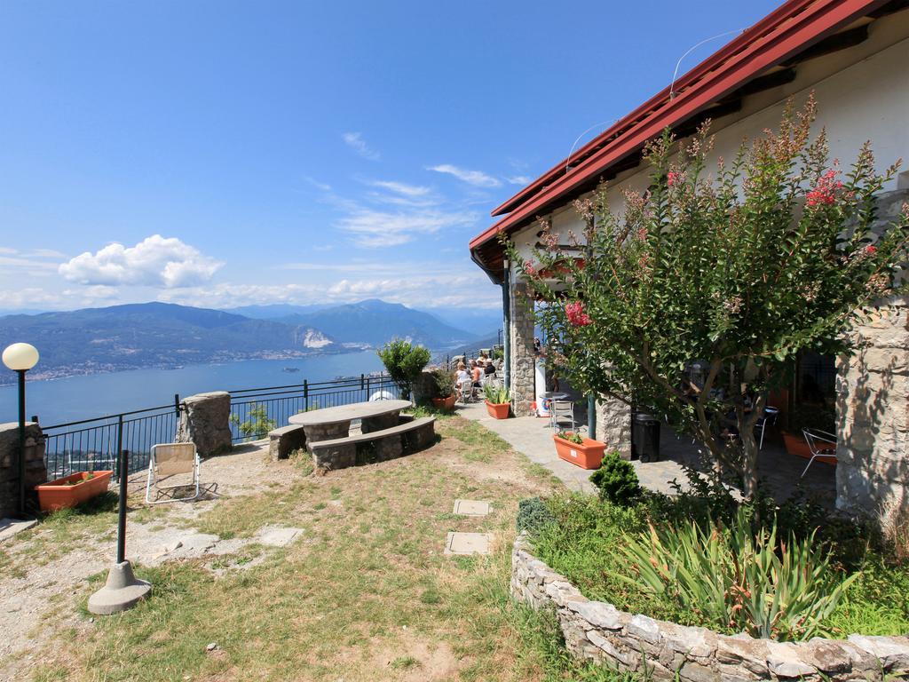 Hotel Funivia Laveno-Mombello Dış mekan fotoğraf