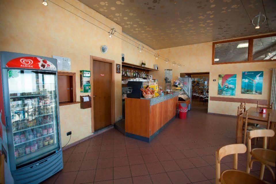 Hotel Funivia Laveno-Mombello Dış mekan fotoğraf