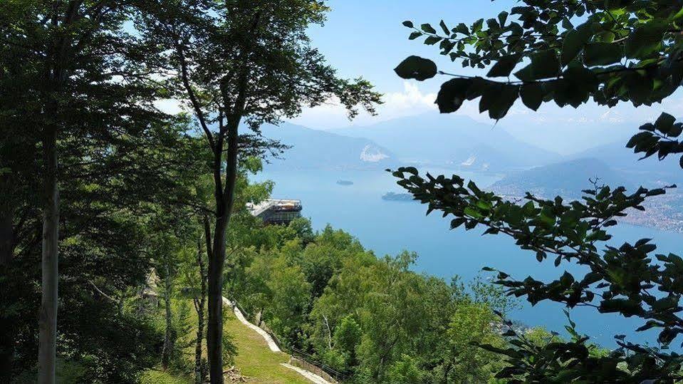 Hotel Funivia Laveno-Mombello Dış mekan fotoğraf