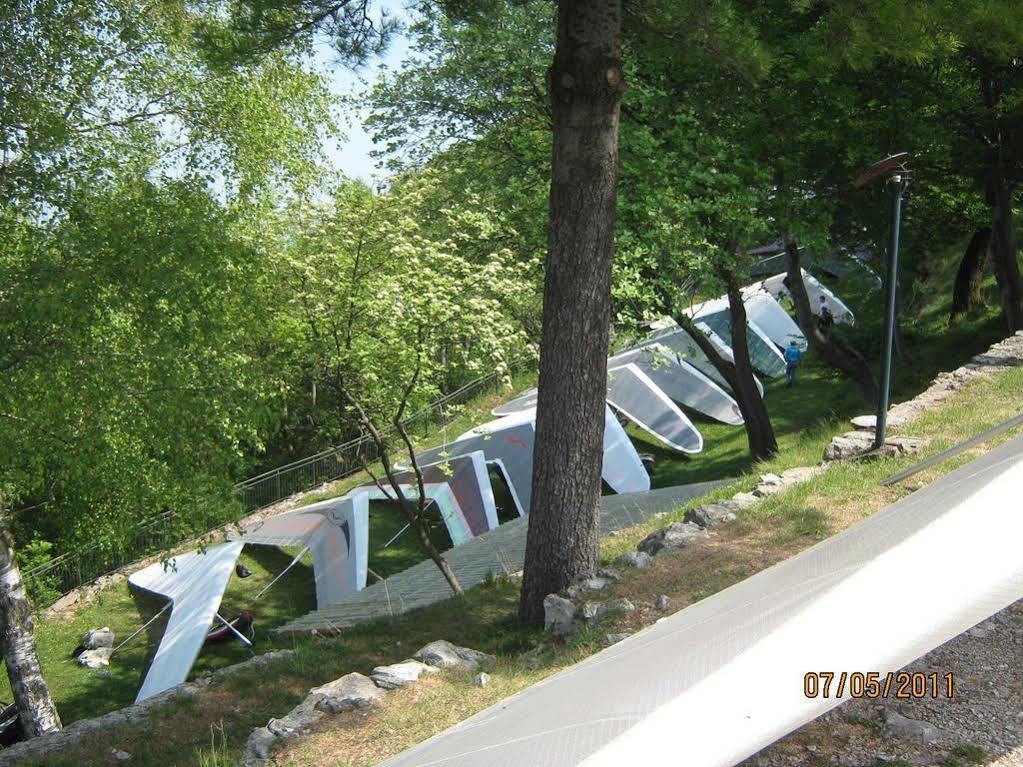 Hotel Funivia Laveno-Mombello Dış mekan fotoğraf